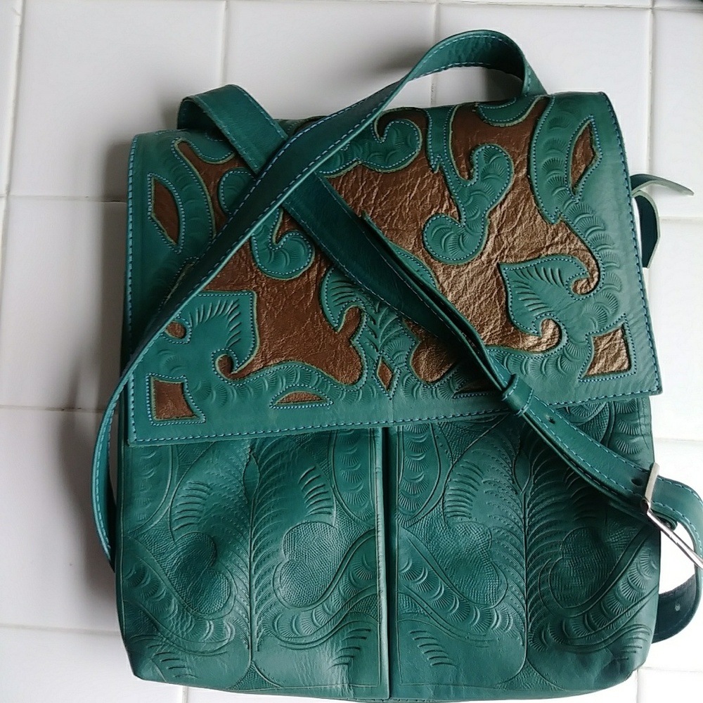 Leader in Leather crossbody purse.